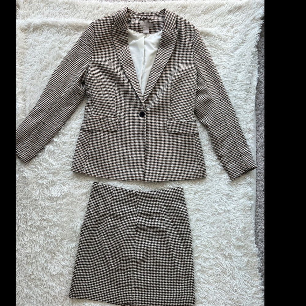 H&M Plaid blazer and skirt suit set Size M